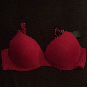 RED PUSH UP BRA